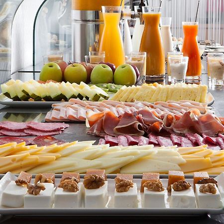 City Gate Hotel Doha Eksteriør billede